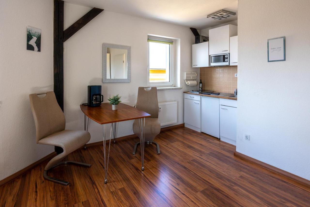 Full House Studios - Ls69 Apartments Halle  Екстер'єр фото